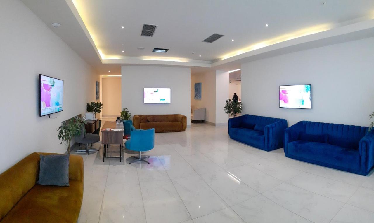Only Front Sea View, No Side View, Wonderful Panorama, High Floor, Location Guarantee Aparthotel Batumi Bagian luar foto